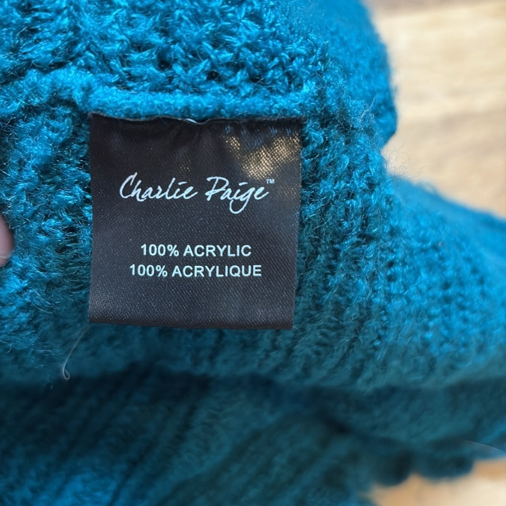 Charlie Paige Deep Teal Knit Infinity Scarf Women’s OS - Picture 5 of 8